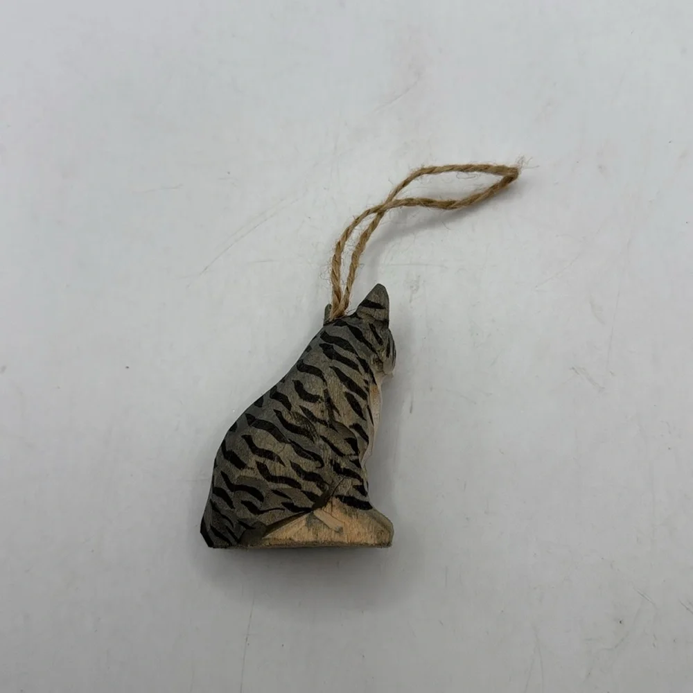 Vintage Handcrafted Painted Tabby Cat Christmas Ornament Collectible Decor Gray